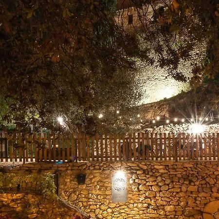 La Casona D'elda 3*