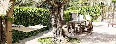 La Casona D'elda 3*
