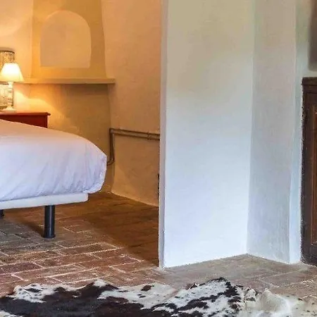 La Casona D'elda 3*